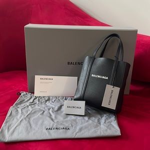 Balenciaga Everyday XS Tote Bag